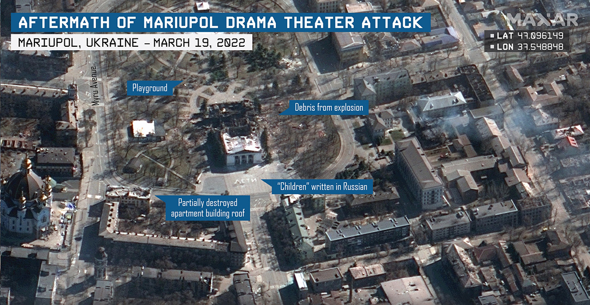 Dramatheater Mariupol am 19. März, nach dem Bombanangriff (MAXAR)